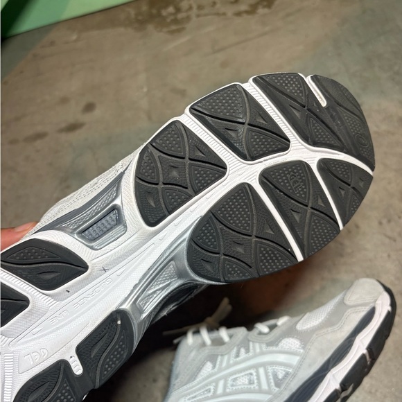 ASICS GEL-NYC - Picture 6 of 6